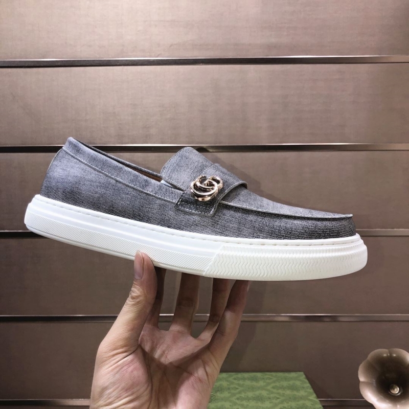G*u*i leather shoes
